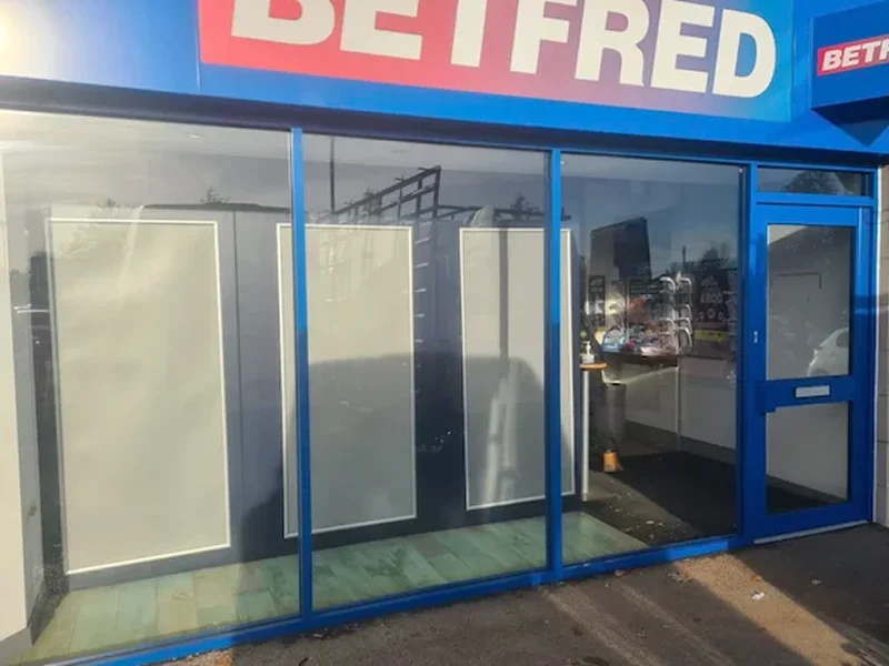 Shop Fronts Luton