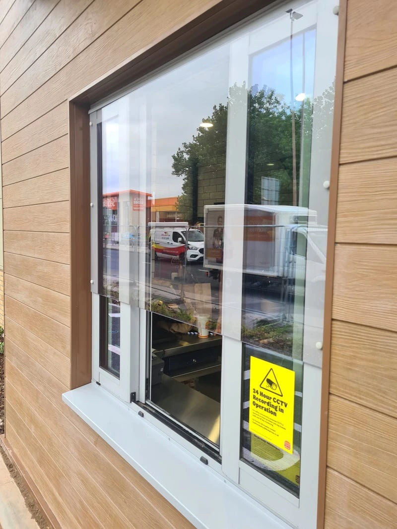 Shop Fronts Luton