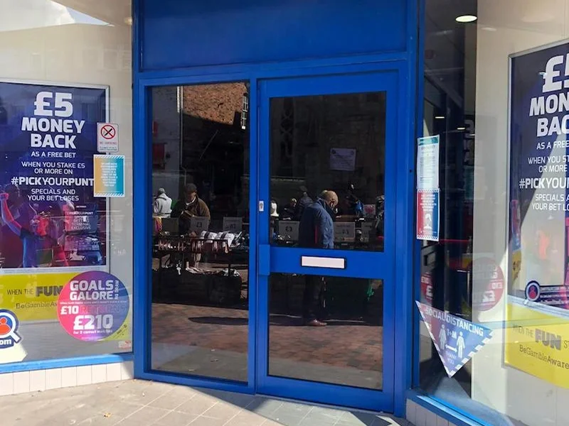 Shop Fronts Luton