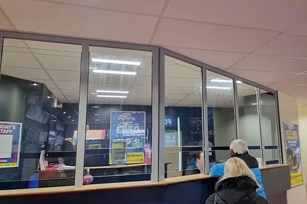 Anti-Bandit Screens Luton
