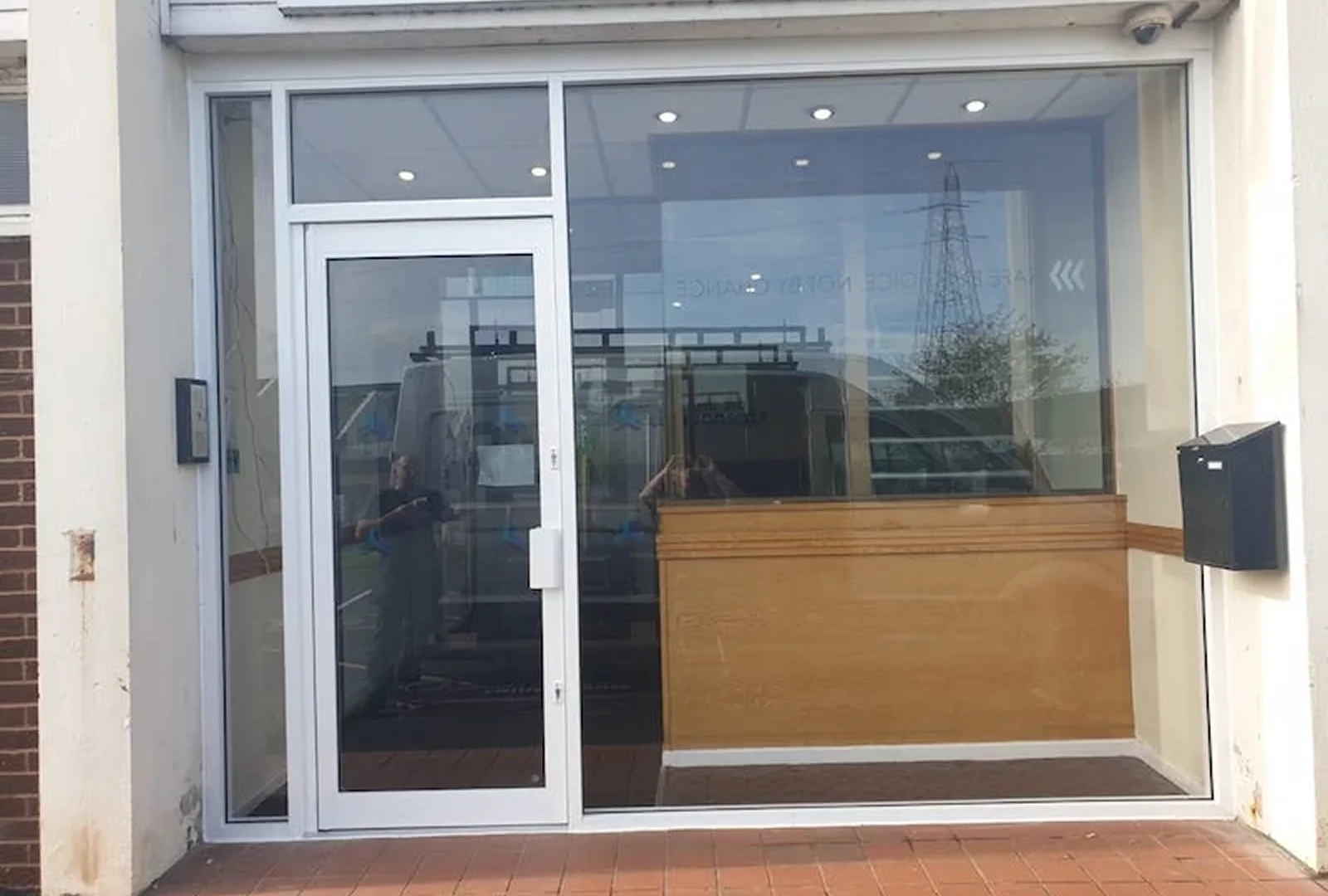 Shop Fronts Luton